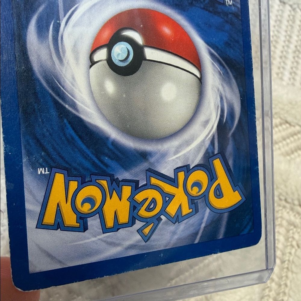Basic Pokemon Charmander Card - Picture 5 of 6